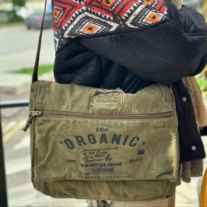 Ayarlanabilir Askılı Ve Fermuarlı Omuz Çantası